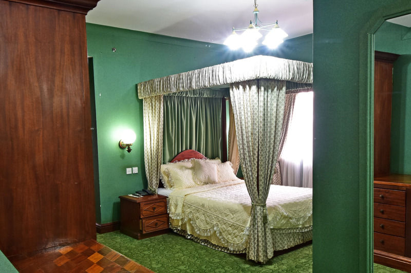 Grand Imperial Hotel Καμπάλα Εξωτερικό φωτογραφία