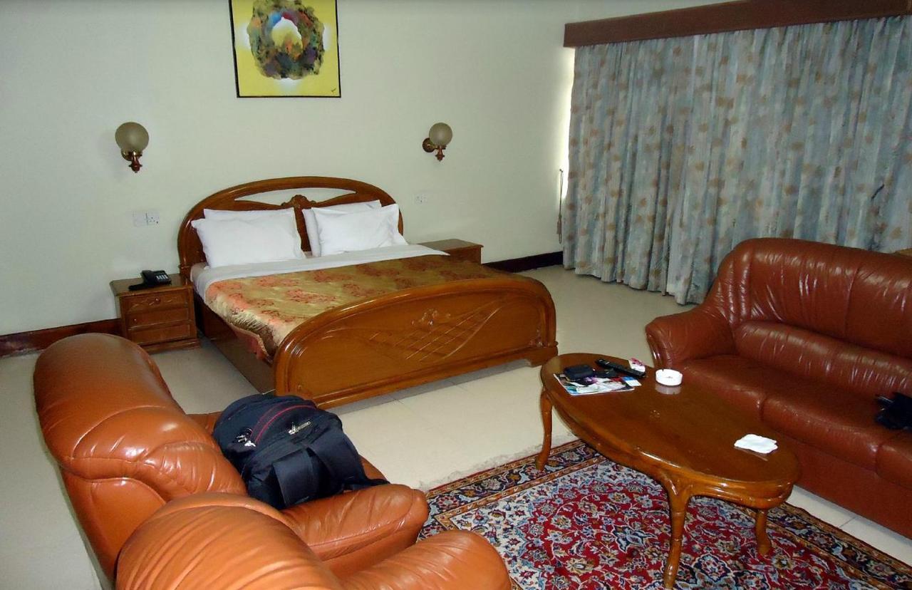 Grand Imperial Hotel Καμπάλα Εξωτερικό φωτογραφία